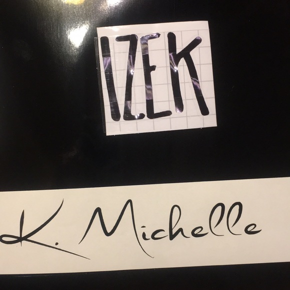 Vinyl decal ANY NAME - Picture 1 of 1